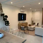 Casinha Yellow - By The Sea Villa *