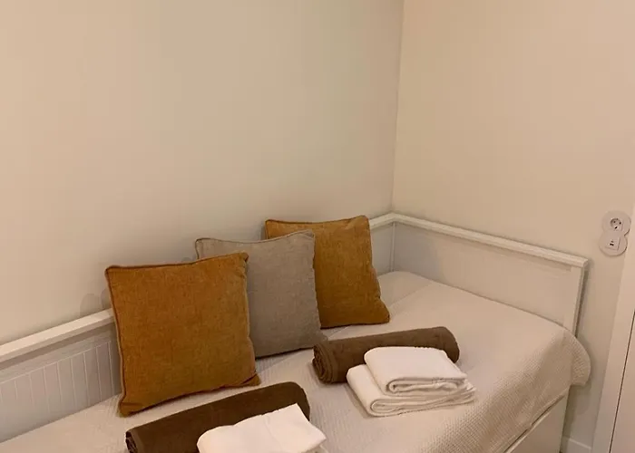 Casinha Yellow - By The Sea Villa *