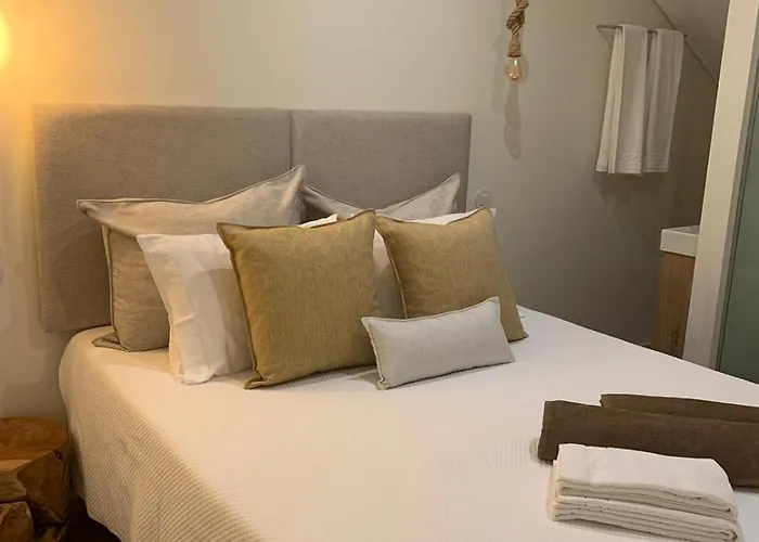 Villa Casinha Yellow - By The Sea *