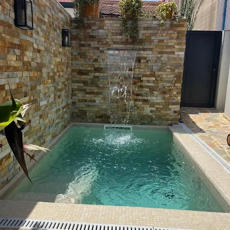 Villa Casinha Yellow - By The Sea Ovar