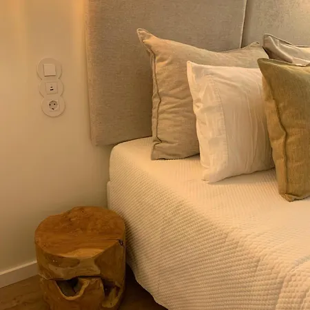 Casinha Yellow - By The Sea Villa