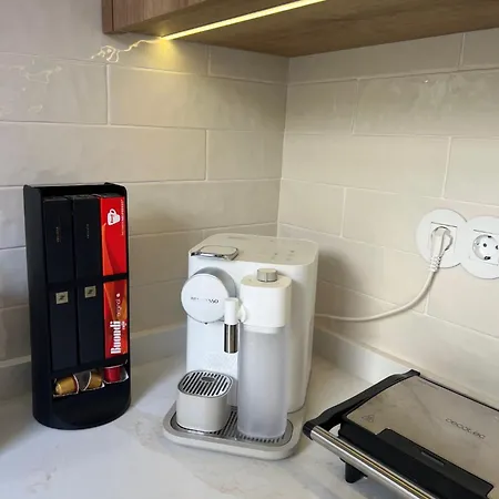 Casinha Yellow - By The Sea Villa